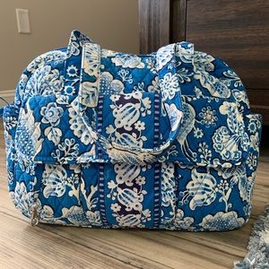 VERA BRADLEY DIAPER BAG